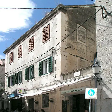 克拉拉格拉西亚公寓 * 斯普利特