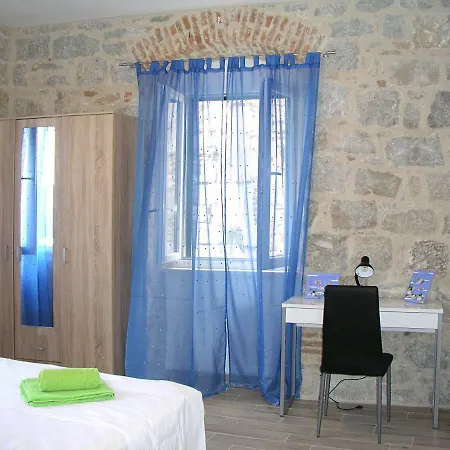 克拉拉格拉西亚公寓 * 斯普利特