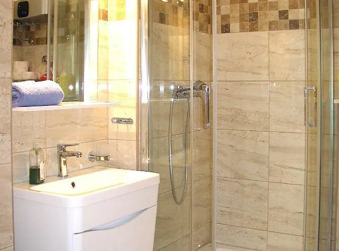 Klara I Gracia アパート *